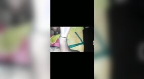 Girl nengsemake saka desa seneng ngisep lan kurang ajar 1 min 10 sec