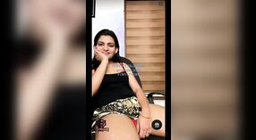 Sesi masturbasi paling panas ing wulan November withrashmi Nair 3 min 40 sec