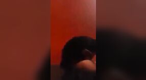 Üniversiteli kız ve erkek arkadaşı yurt odasında ateşli seks yapıyor 2 dakika 00 saniyelik