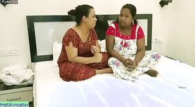 Desi Bengali ibu rumah tangga lan adhine melu ing wong telu bebarengan akeh uwabe! Gabung karo kita kanggo numpak 1 min 50 sec
