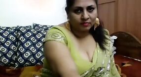 Pertunjukan webcam Anarkali Bhabhi dengan sentuhan beruap 16 min 20 sec