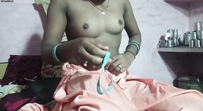 Amusement et jeux de Couple Desi Sexy 0 minute 0 sec