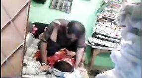 पाकिस्तानी परिपक्व जोडप्याने बेडरूममध्ये चोदले 3 मिन 50 सेकंद