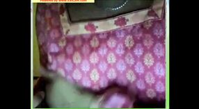网络摄像头显示巴基斯坦女孩的感性表演 8 敏 20 sec