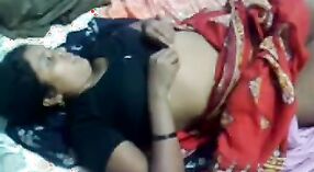 Sat seks z a gorący mamuśki w Mumbai 0 / min 0 sec