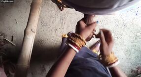 বাঙালি বোন -ইন -লাউ জোর করে চ্যাট রুমের আনন্দ 2 মিন 20 সেকেন্ড