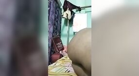 Hubungan Cinta Vagina Tamil 1 min 40 sec