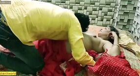 সুন্দর ভারতীয় স্ত্রী বাষ্পীয় ভিডিওতে সুদর্শন স্বামী দ্বারা ধাক্কা খায় 3 মিন 20 সেকেন্ড