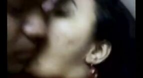 Bengalce bhabha'nın başka bir kadınla olan gizli aşk ilişkisi 2 dakika 50 saniyelik