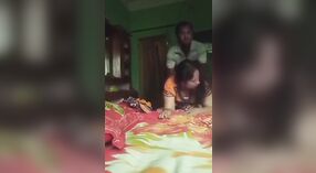 Desi bhabi từ làng được đặt nhanh trong video ướtam này 1 tối thiểu 00 sn