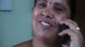 Loro bocah wadon panggilan diwasa Saka Mumbai mudhun lan reged ing video iki akeh uwabe 2 min 50 sec