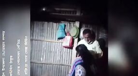 Стремительный сексуальный контакт бенгальской красотки Сасур 2 минута 20 сек