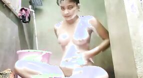 Desi bhabi indulges in some solo playtime 0 min 0 sec