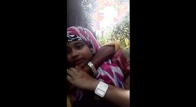 Desi girl gets her boobs sucked by boyfriend in video 6 min 20 sec