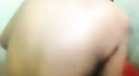ஒரு பெரிய டில்டோவுடன் பாபி வெட்கமில்லாத குளியல் நேரம் 0 நிமிடம் 40 நொடி