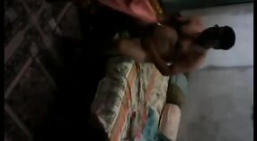 দেশি কেরালা মল্লু দম্পতির বেডরুমের মুখোমুখি: একটি বাষ্প ভিডিও 5 মিন 20 সেকেন্ড