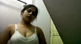 Jitu Punjabi ' s trần truồng hiện vì cô ấy bạn trai là một phải xem 0 tối thiểu 30 sn