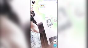 Desi bhabi consigue abajo y sucio en vivo TV 24 mín. 20 sec