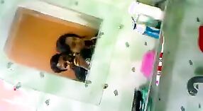 Lucu india college girl nemu nakal ing video iki 2 min 00 sec