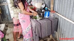 امرأة هندية ناضجة سونالي ظبي يحصل مارس الجنس الخام في هذا الفيديو 2 دقيقة 00 ثانية