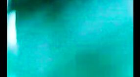 ಅಸ್ಸಾಮಿ ದಂಪತಿ ಕೃತ್ಯದಲ್ಲಿ ಸಿಕ್ಕಿಬಿದ್ದ: ಹೊರಾಂಗಣ ಸೆಕ್ಸ್ ಮತ್ತು ಅನ್ಯೋನ್ಯತೆ 2 ನಿಮಿಷ 40 ಸೆಕೆಂಡು
