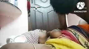 Heet vrouw in een sari krijgt neer en vies in Nieuw video 8 min 40 sec