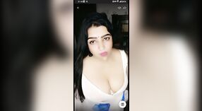 Perbaiki Tango Anda dengan Jully Live 1 min 10 sec