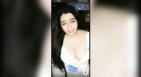 Perbaiki Tango Anda dengan Jully Live 2 min 50 sec