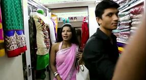 Indiase Vrouw gets ondeugend bij thuis met haar lover 2 min 40 sec