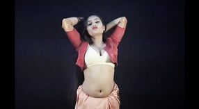 Indiase meisje video casting voor een stomende online porno 4 min 20 sec