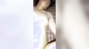 Pakistaans meisje met een curvy lichaam in se6 video 0 min 0 sec