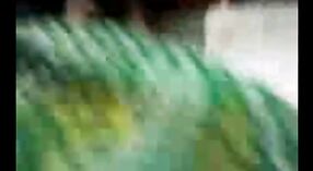 Biwi bebeğin Hızlı İstilası: Mastürbasyon Videosu 2 dakika 10 saniyelik