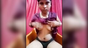 Desi babe reworks video for her lover's pleasure 1 min 20 sec