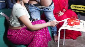 ہندی زبان کی سالگرہ کے ساتھ جنسی ایک بھارتی ماں 10 کم از کم 20 سیکنڈ