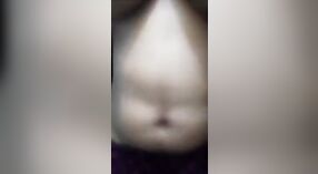 सेक्सी लड़कियों के साथ बड़े स्तन नीचे और गंदा में इस भाप से भरा वीडियो 0 मिन 0 एसईसी