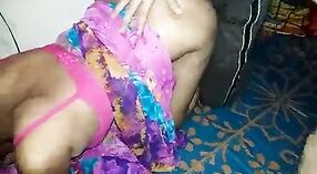 Sexy Indiase college meisje gets ondeugend met haar boyfriend in haar huis kamer 9 min 20 sec
