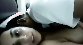 Call - girls indiennes xnxx: Un couple chaud profite du sexe dans une chambre d'hôtel 2 minute 00 sec