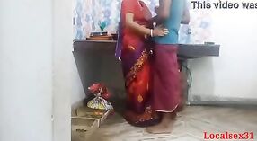 Indian Desi Bhabhi's kitchen romp in HD 3 min 40 sec