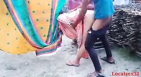 Desi xnxx Bhabhi gets down and dirty with her boss after a private New Year's Eve party 6 min 10 sec