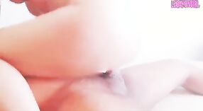मॅन हा एक खेळण्यांचा व्हिडिओ आहे: माआने तिच्या गाढवाला हार्ड साचले 1 मिन 50 सेकंद