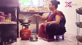 Une écolière indienne devient coquine avec Dewar pendant que son mari est absent 1 minute 10 sec