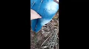 Video de Sexo Casero con una Modelo Sat y una Piruleta 2 mín. 50 sec