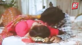 Indisch Paar Uit Delhi betrapt in de daad van geslachtsgemeenschap 1 min 50 sec