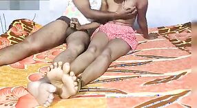 Indyjski seks bogini w gorący nagi wideo 2 / min 20 sec
