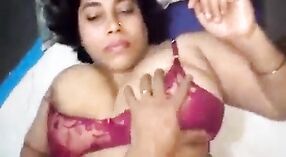 शरारती बहन और उसके भाई में संलग्न गुदा सेक्स में स्कूल वीडियो 1 मिन 20 एसईसी