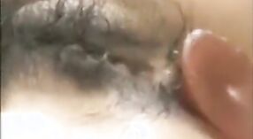 Волосатую киску индийской тетушки дрочат, лижут и трахают в горячем видео 9 минута 00 сек