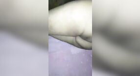 Video porno sin censura de grado B de Manisha Sharma en un coño apretado 0 mín. 30 sec
