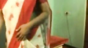 Sexxx vídeo de uma gostosa indiana menina recebendo seu bichano martelado 2 minuto 50 SEC