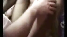 Desi bebê com grande mamas recebe fodido duro em isto indígena pornô vídeo 3 minuto 20 SEC
