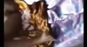 ದೇಸಿ ಬೆಡಗಿ ದೊಡ್ಡ ಮೊಲೆ ಈ ಭಾರತೀಯ ಅಶ್ಲೀಲ ವಿಡಿಯೋದಲ್ಲಿ ಹಾರ್ಡ್ ಕೋರ್ 5 ನಿಮಿಷ 50 ಸೆಕೆಂಡು